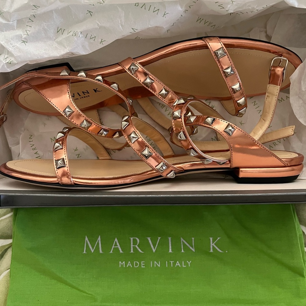 Marvin K - NWT Rose Gold Maggie Adams Studded Women's Sandals - Picture 2 of 5